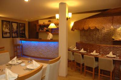 هتل ابرو نکاتیبی