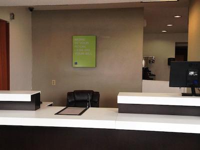 استودیو 6 اُکلاهما سیتی آیرپرت