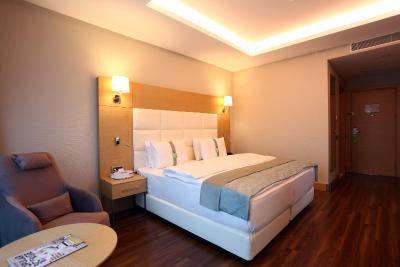 هالیدی این آنکارا-کوکورامبار