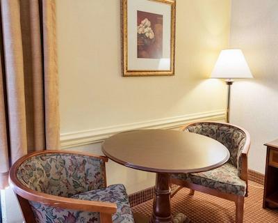 اکنو لج نرد