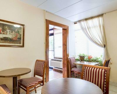 اکنو لج نرد