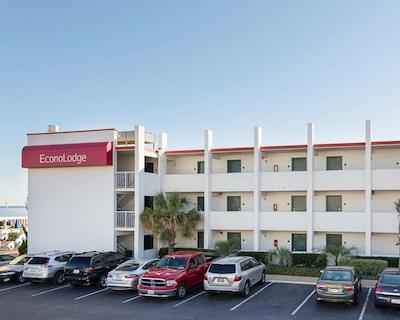 اکنو لج اُن د اُسین