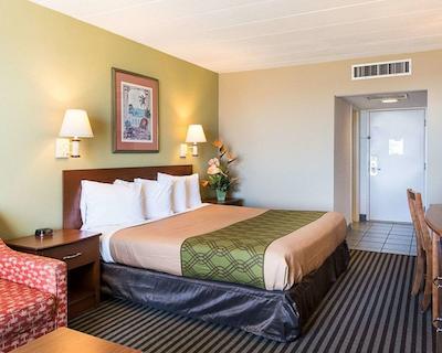 اکنو لج اُن د اُسین