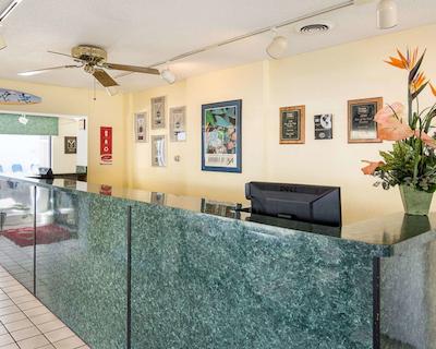 اکنو لج اُن د اُسین