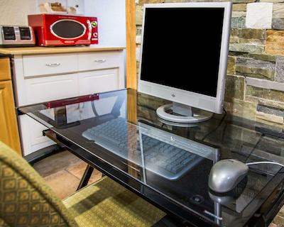 اکنو لج سدار راپیدز