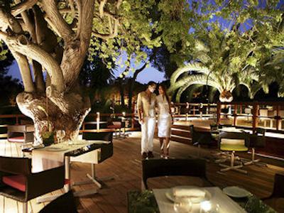 دن کارلز لیسور ریزرت اند اسپا