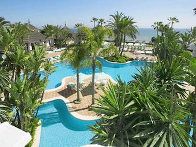 دن کارلز لیسور ریزرت اند اسپا