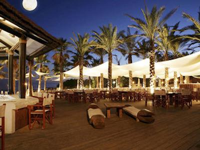 دن کارلز لیسور ریزرت اند اسپا