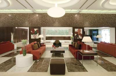 دن کارلز لیسور ریزرت اند اسپا