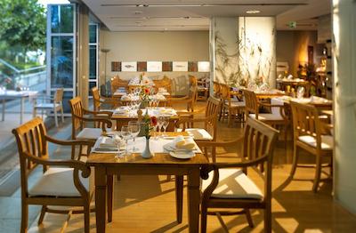 درینت استراندهتل بینز/روجن