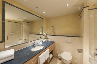 درینت استراندهتل بینز/روجن