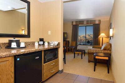 هامپتون این اند سویتز کارسُن سیتی