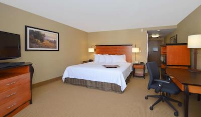 هامپتون این اند سویتز کارسُن سیتی