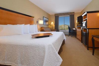 هامپتون این اند سویتز کارسُن سیتی