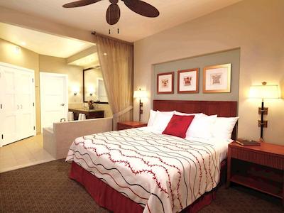 کهالا سویتز بای هیلتون گراند واکیشنز کلوب