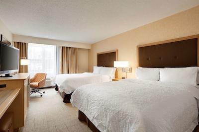 هامپتون این اند سویتز کلولاند/ایندپندنس