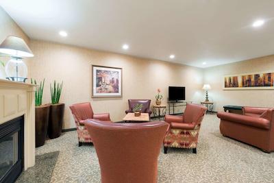 رامادا گاتسویل