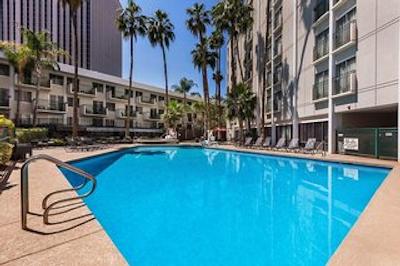 هیلتون گاردن این فنیکس میدتون