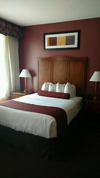 بست وسترن پلاس هانافرد این اند سویتز