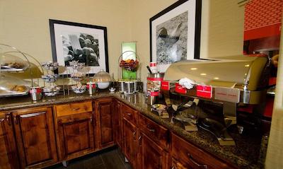 هامپتون این گالوپ-وست