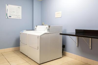 هلید این اکسپرز هتل اند سویتز نرد اسیتل-شرلین