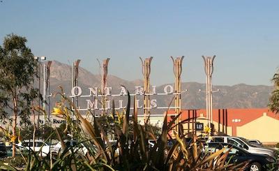 هامپتون این اند سویتز اُنتاریو