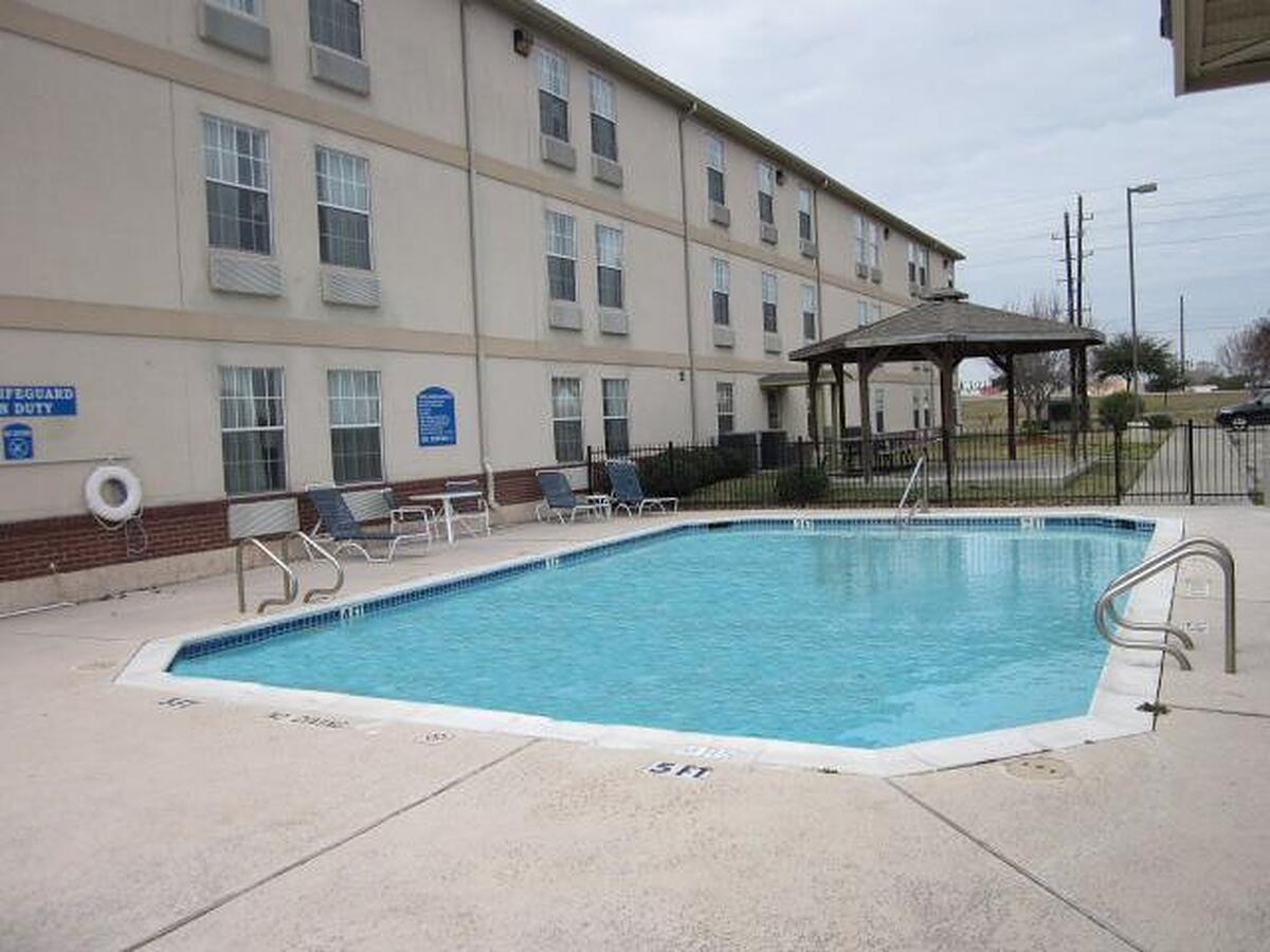 Motel 6 Rosenberg, TX #4617 