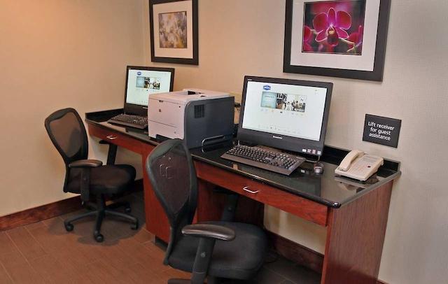 هامپتون این نرفلک/چساپیک (گرینبریر اریا)