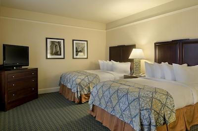 هیلتون پرسیدنت کانساز سیتی