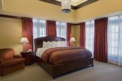 هیلتون پرسیدنت کانساز سیتی