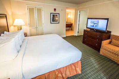 هیلتون پرسیدنت کانساز سیتی