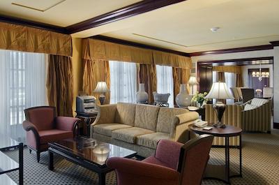 هیلتون پرسیدنت کانساز سیتی