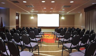 هیلتون گاردن این ویرجینیا بیچ تون سنتر