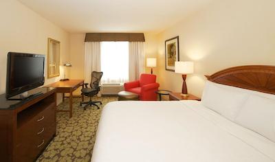 هیلتون گاردن این ویرجینیا بیچ تون سنتر