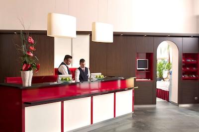 امبر اکنتل برلین چارلتنبورگ