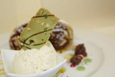 امبر اکنتل برلین چارلتنبورگ