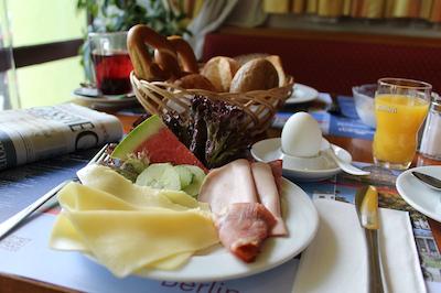 امبر اکنتل برلین چارلتنبورگ