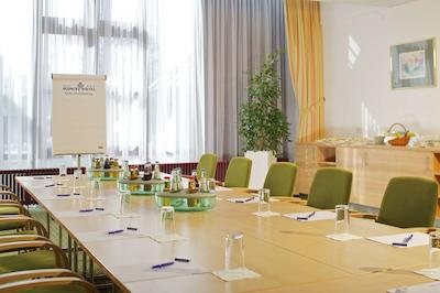 امبر اکنتل برلین چارلتنبورگ