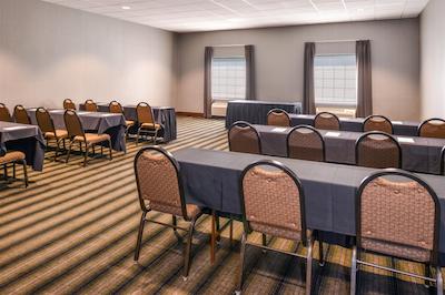 هلید این پپلار بلوف