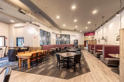 هلید این پپلار بلوف