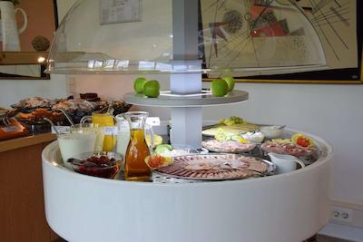 اکنتل هتل مونچن