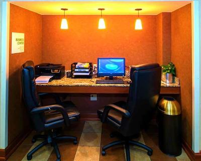 بست وسترن پرمیر آیرپرت/اکسپو سنتر هتل