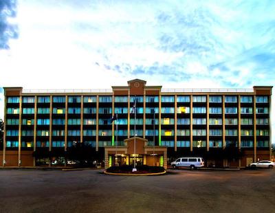 بست وسترن پرمیر آیرپرت/اکسپو سنتر هتل