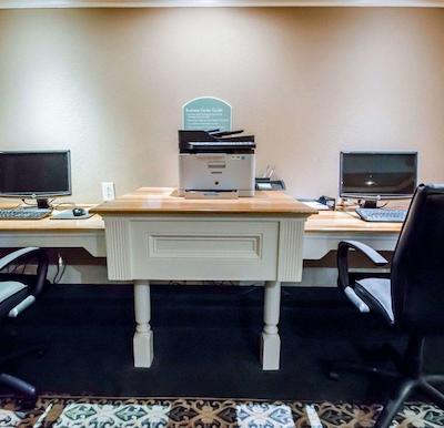 کلارین هتل کنفرنس سنتر-نرد