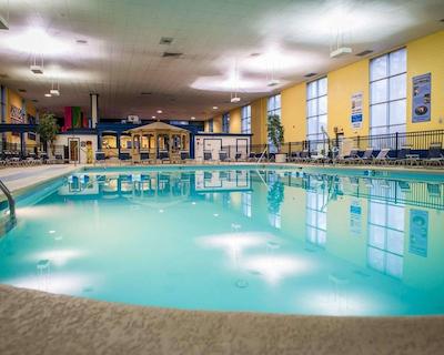 کلارین هتل کنفرنس سنتر-نرد