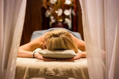 اناتیا پالاس