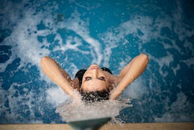 اناتیا پالاس