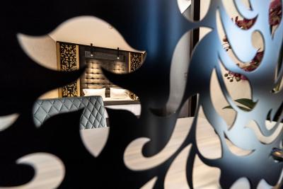 اناتیا پالاس