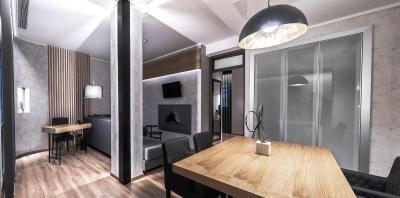 اناتیا پالاس