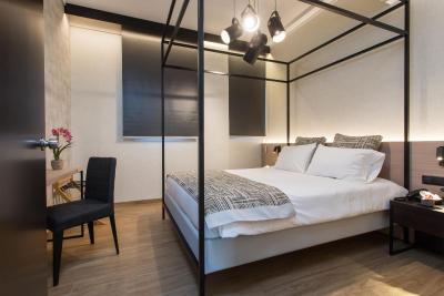 اناتیا پالاس